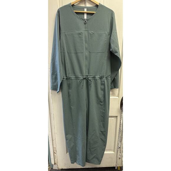 Lululemon Ventlight Jumpsuit Tidewater Blue Green Size 12 - Picture 1 of 7